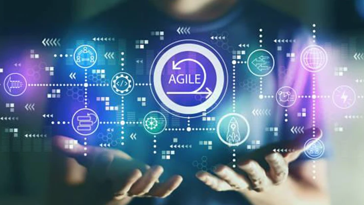 Agile vs Waterfall o Agile + Waterfall